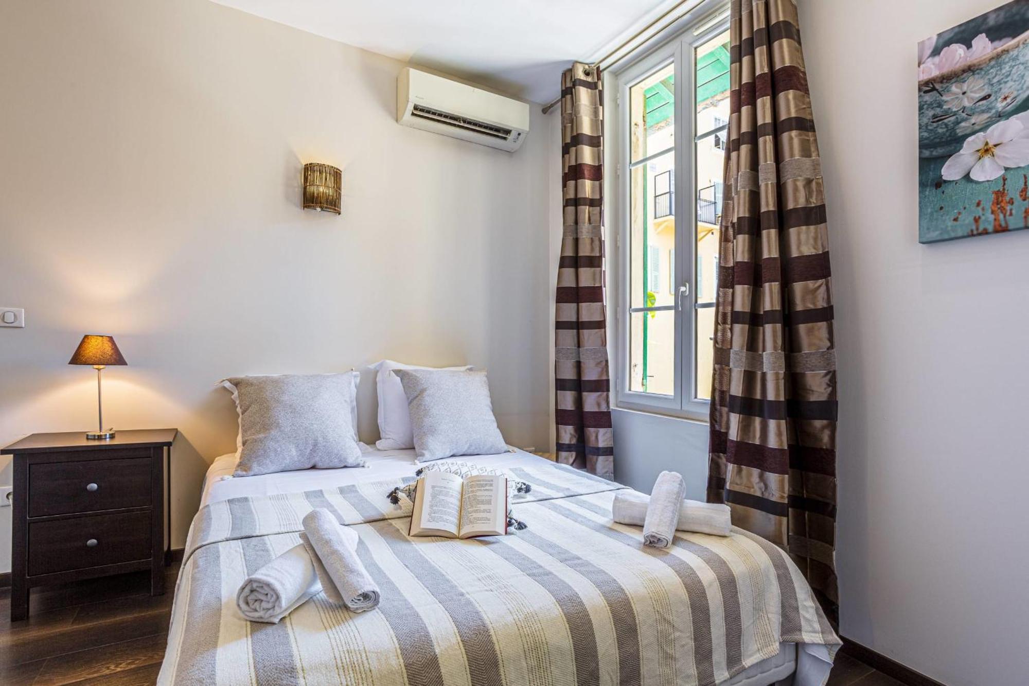 Guisol - Typical Nice 3 Bedroom Ac Near Port Ngoại thất bức ảnh