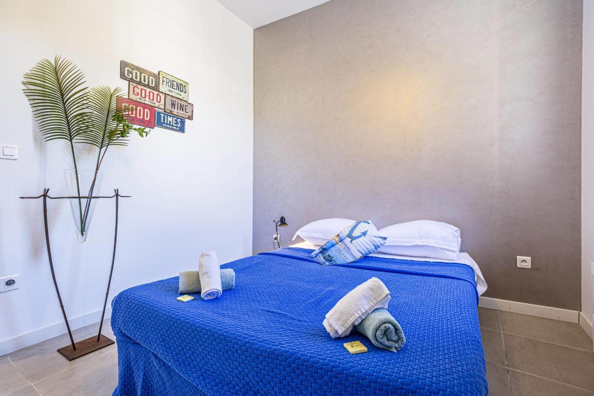 Guisol - Typical Nice 3 Bedroom Ac Near Port Ngoại thất bức ảnh