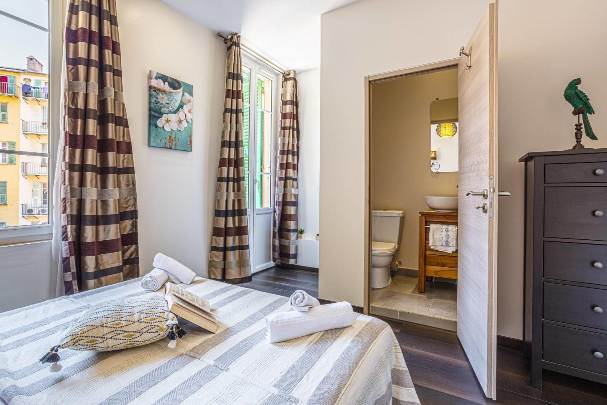 Guisol - Typical Nice 3 Bedroom Ac Near Port Ngoại thất bức ảnh